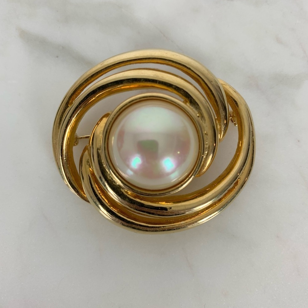 Courreges Paris Brooch Faux Pearl Gold Colored Swirls Galaxy Inspired Vintage